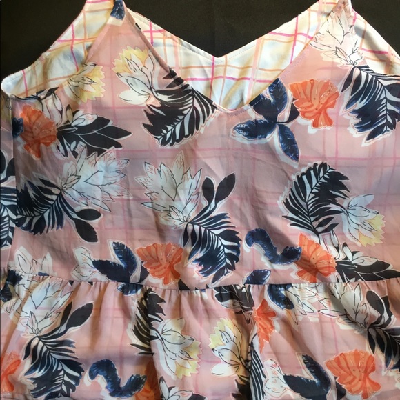 a•n•deawy spaghetti strap tank top Cami. - Picture 2 of 6